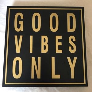 Good Vibes Only Box Sign Black and Gold